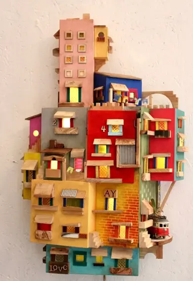 Small architectural sculpture inspired by Lisbon façades