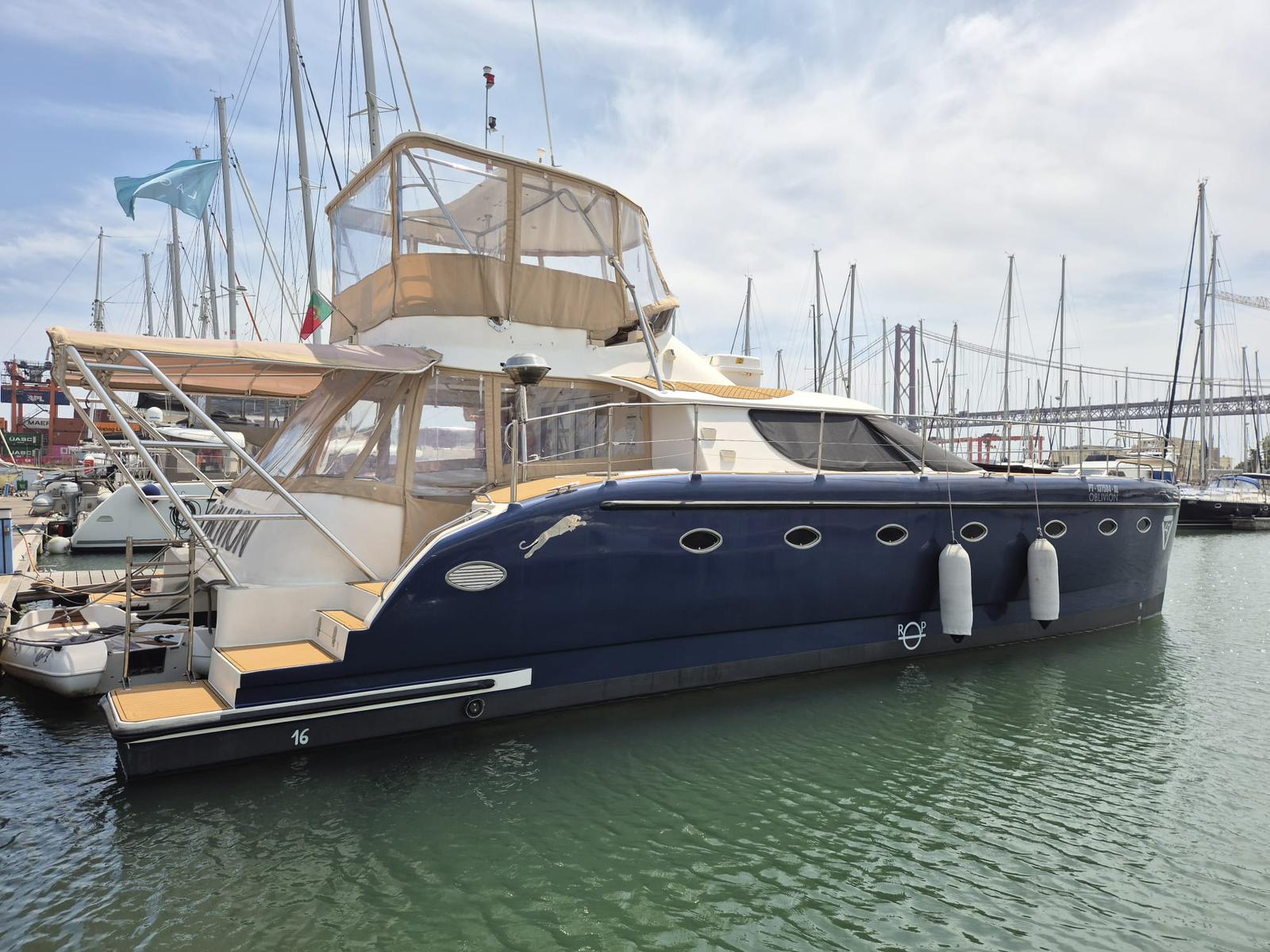 ML and ELG event boat moored at a Lisbon marina